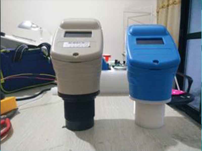 普通超聲波液位計(jì)與防腐超聲波液位計(jì)對比